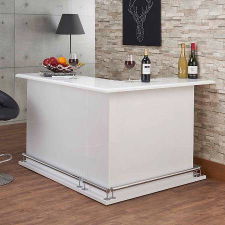 Abbinamento classico del colore bianco inferiore.